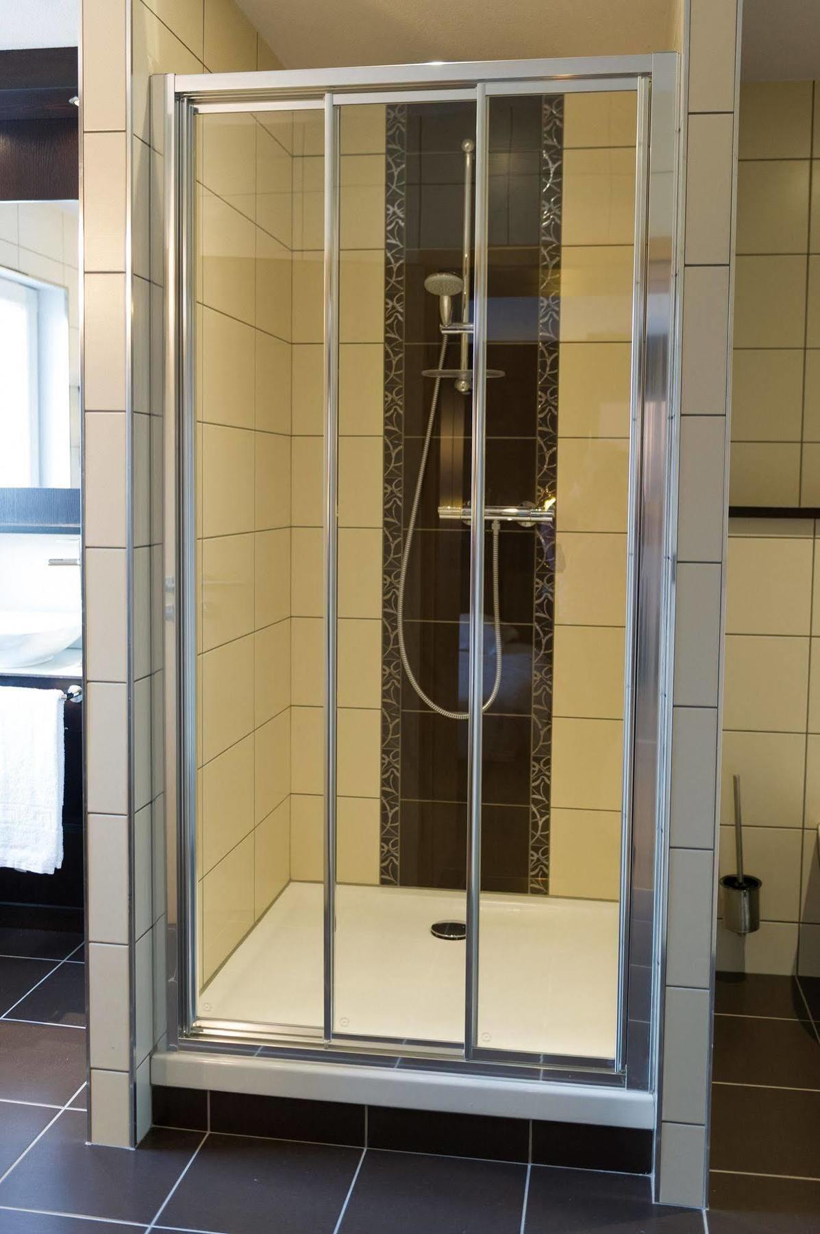 Hotel Logis - Restaurant Dudelange