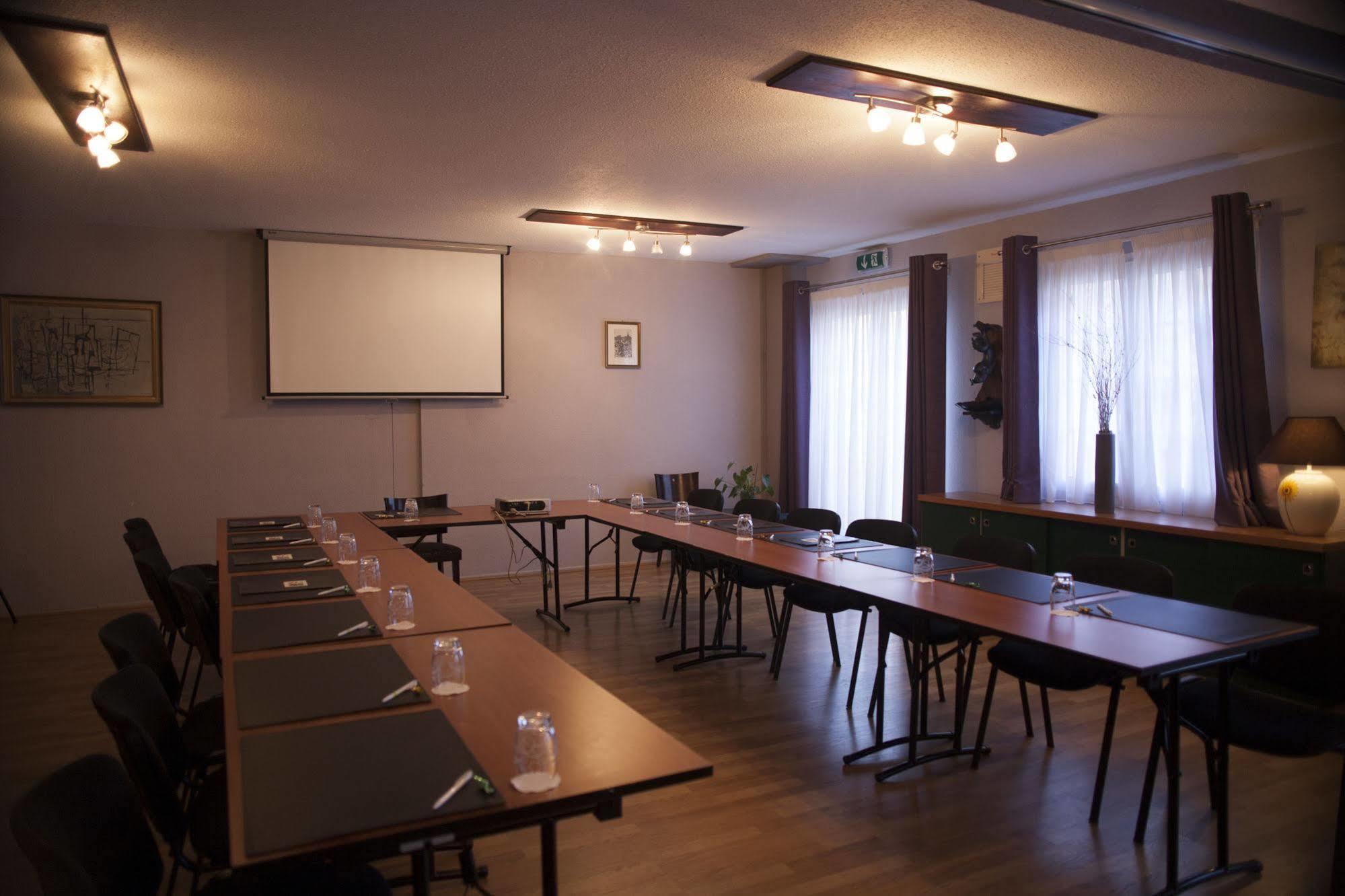 Logis - Restaurant 3*